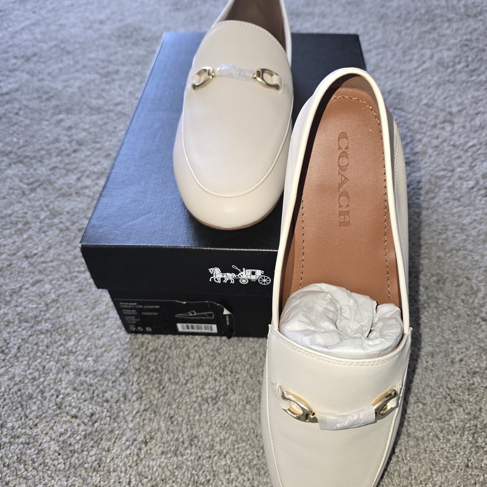 Brand NEW!! Coach Haley LTR Loafer Chalk Leather Slip-On - Picture 3 of 9